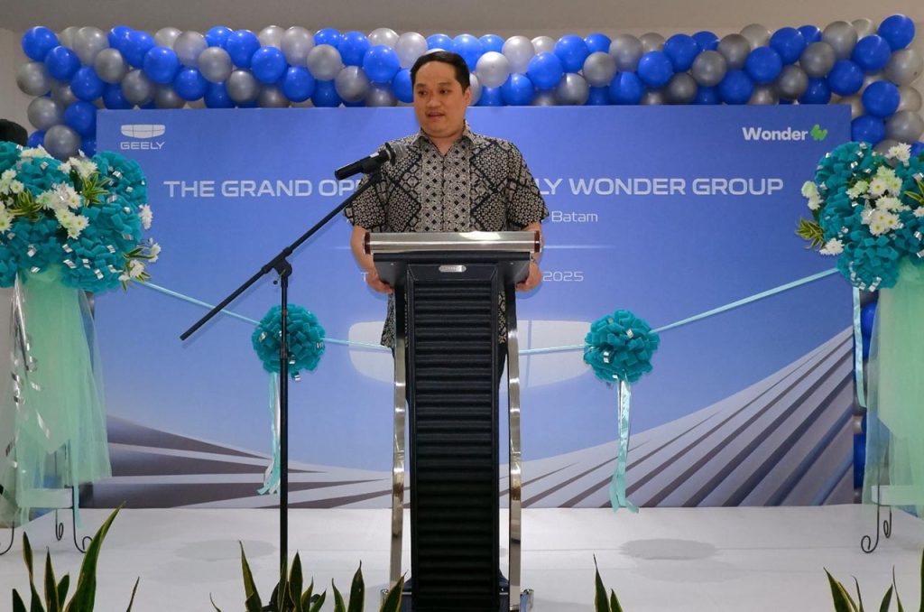Anthony Arden, President Director Wonder Group, menegaskan komitmen Wonder Group dalam menghadirkan layanan komprehensif sekaligus membangun hub komunitas Geely bagi pelanggan.