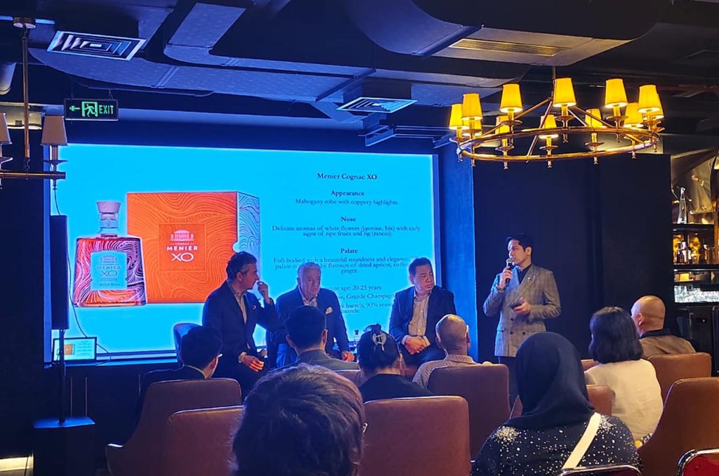 Grand Launch Menier Cognac