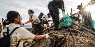 Aksi Bersih Sampah Laut
