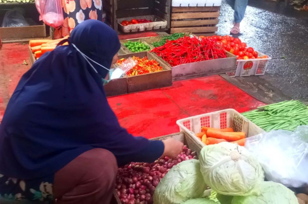 harga kebutuhan pokok di pasar palmerah naik 01