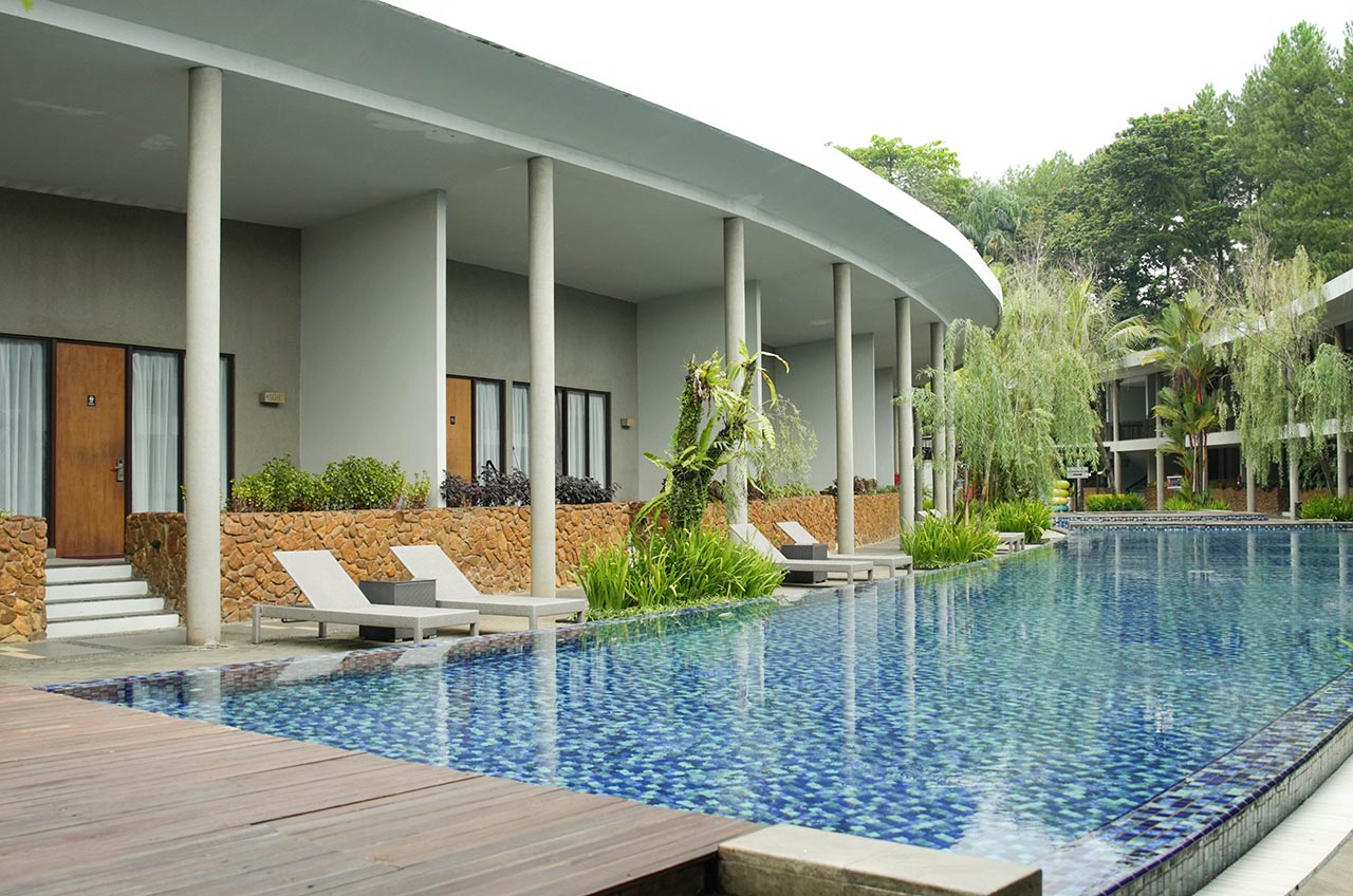 nawana swimming pool