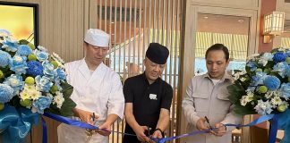 tenya buka gerai ketiga di central park