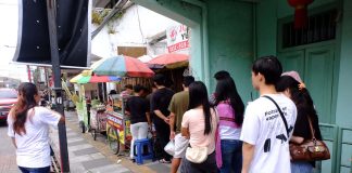 wisata kuliner jalan suryakencana diserbu wisatawan 03
