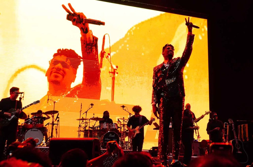 Penampilan Penyanyi Jon Batiste di ajang myBCA International Java Jazz Festival 2026 di Nusantara International Convention Exhibition (NICE) PIK 2, Tangerang, Banten, Jumat (29/5/2026). XPOSEINDONESIA/IHSAN