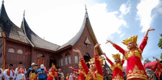 menpar widiyanti serap aspirasi dan perkuat kolaborasi majukan pariwisata sumbar 02