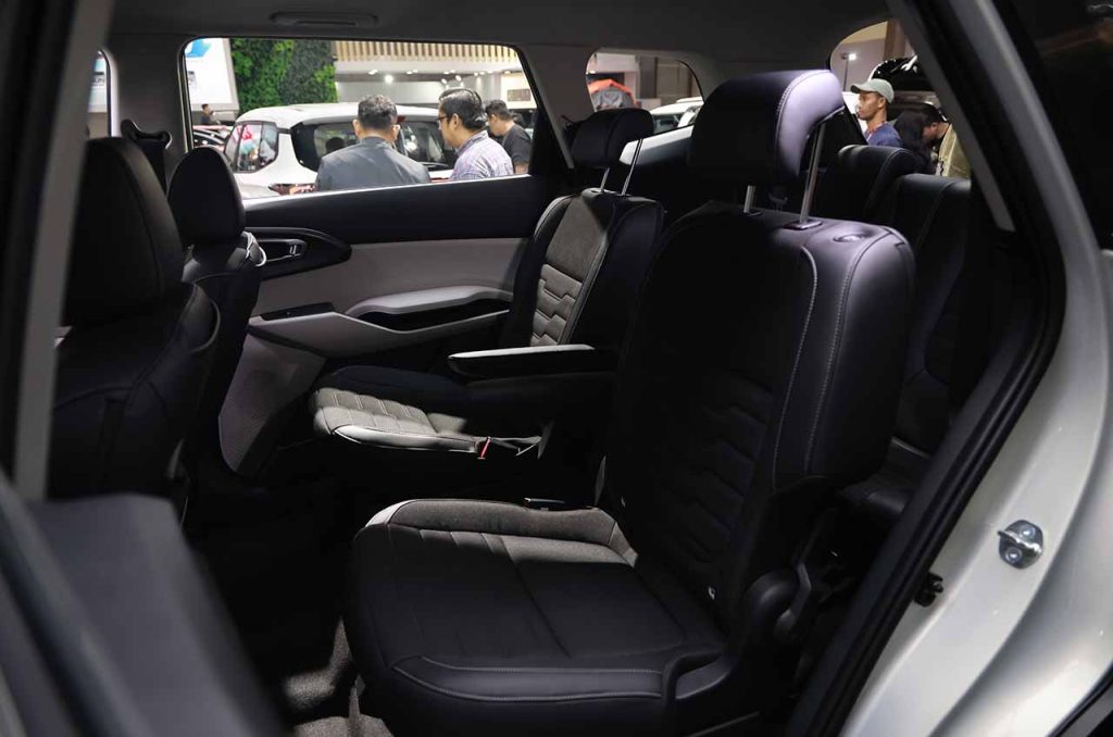 captain seat