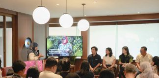sesi talk show bersama partner esg kopi kenangan