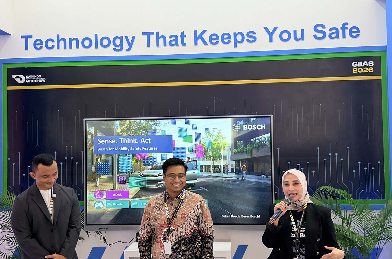 Bosch memperkenalkan sejumlah teknologi ADAS dan breaking sekaligus berbagi wawasan mengenai bagaimana teknologi-teknologi tersebut bekerja dalam membantu pengemudi mengantisipasi potensi risiko di jalan