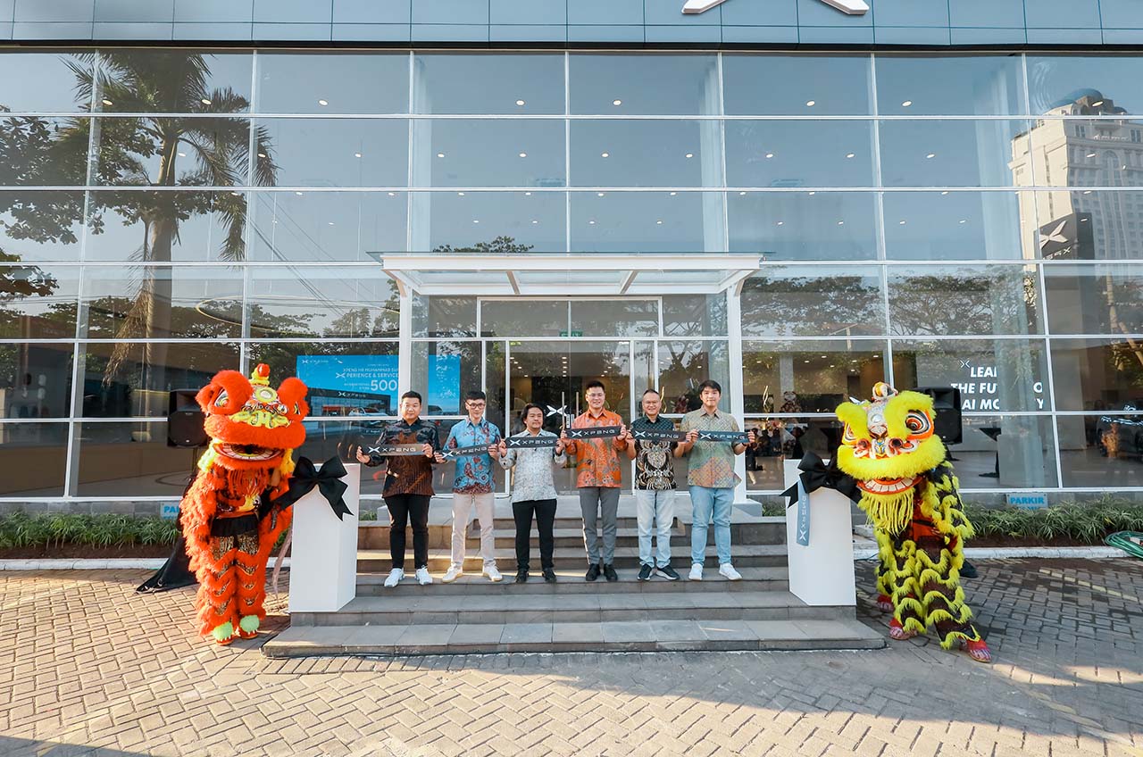 XPENG Experience & Service Center Surabaya