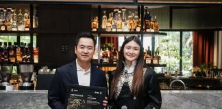 Erastus Radjimin, Founder & CEO Artotel Group bersama Tara Susanto-Joseph, Co-founder & CEO Bumiterra
