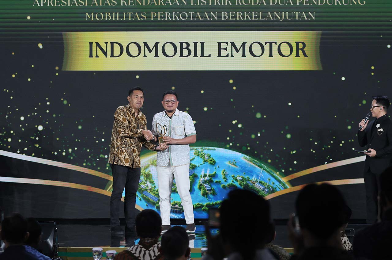 indomobil emotor sprinto mendapat pengakuan di ajang anugerah ekonomi hijau 2026 yang digelar detikcom