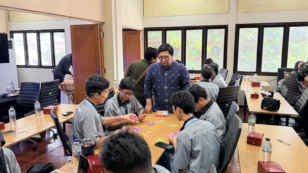 Workshop dan Playtesting Prototype Board Game